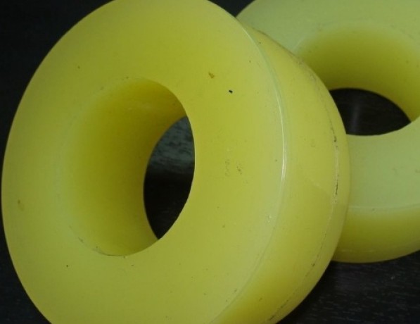 Арфлон втулка темно-коричневая AR215 280х170х80 мм ТУ 20.16.30-002-06335753- 2017 фото