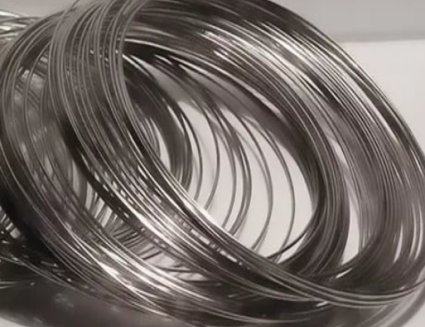 Проволока титановая сварочная ОТ4-1 3,5 мм ОСТ 1 90015-77 фото