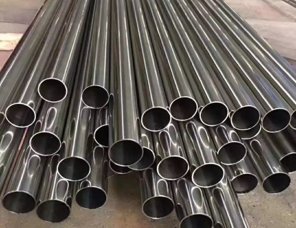 Труба стальная коррозионностойкая г/д бесшовная 02Х18Н11 89х8,5 мм ГОСТ Р 56594-2015 фото